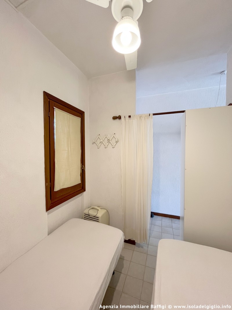 rent-gallery.alt_base