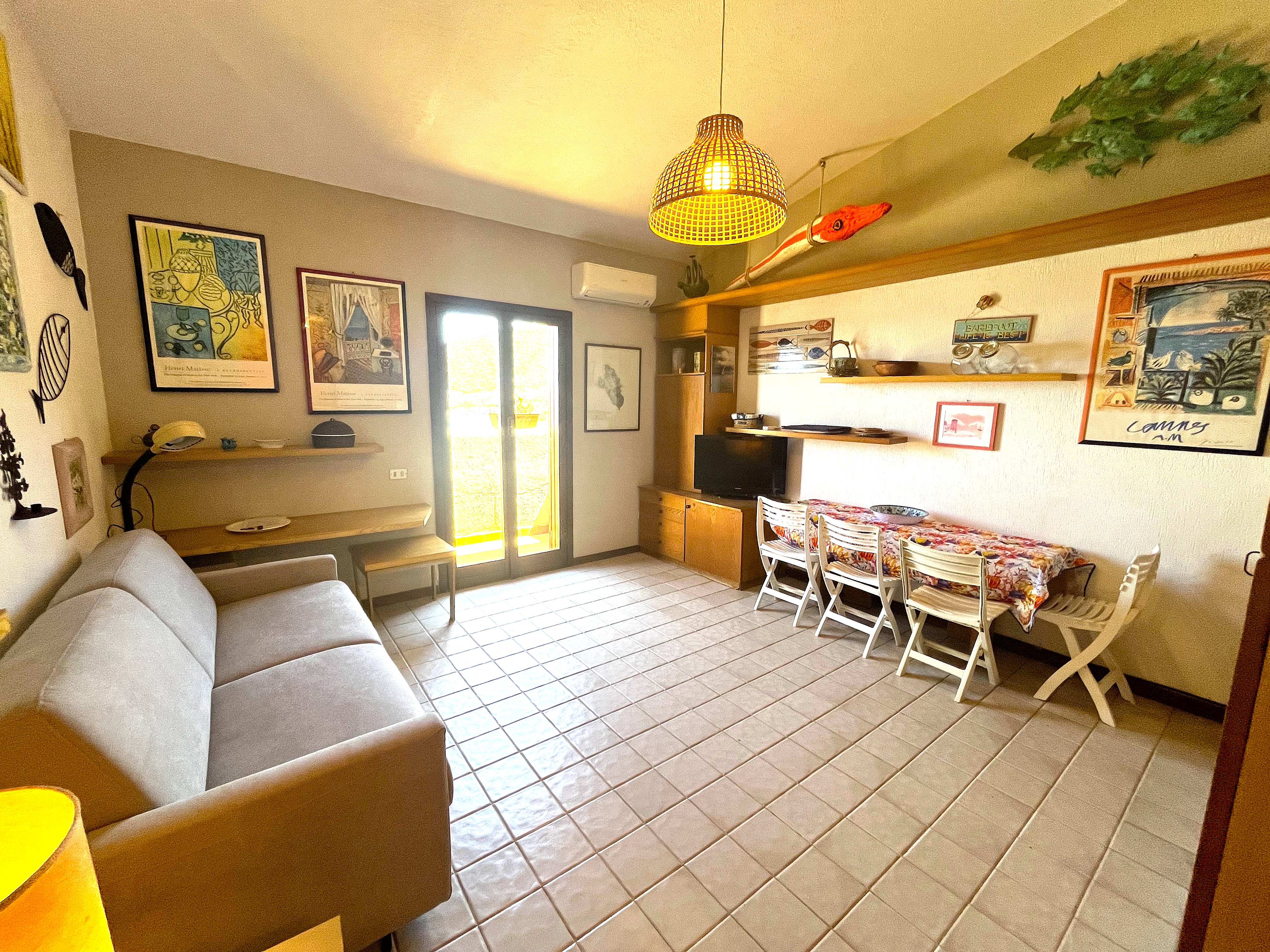 rent-gallery.alt_base