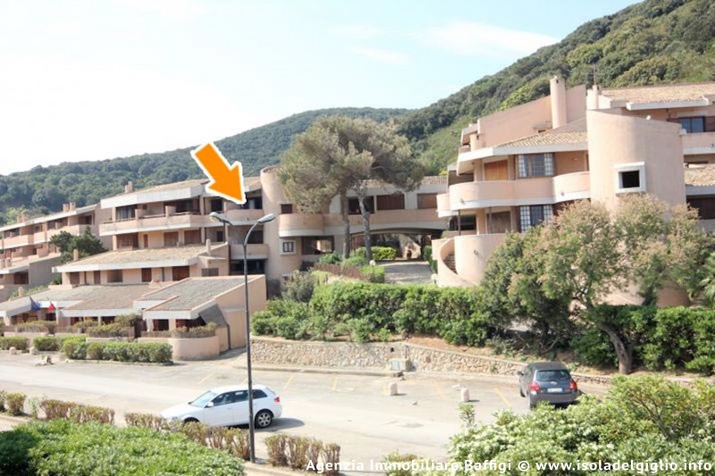 rent-gallery.alt_base