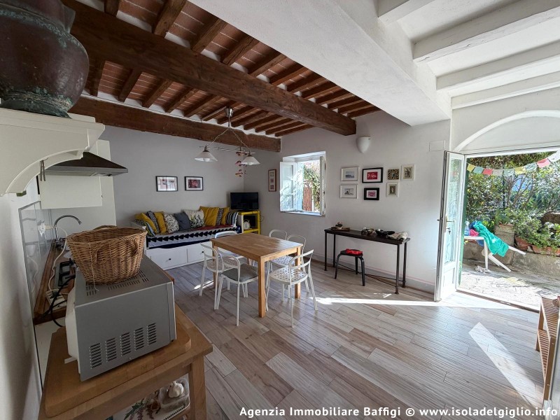 rent-gallery.alt_base