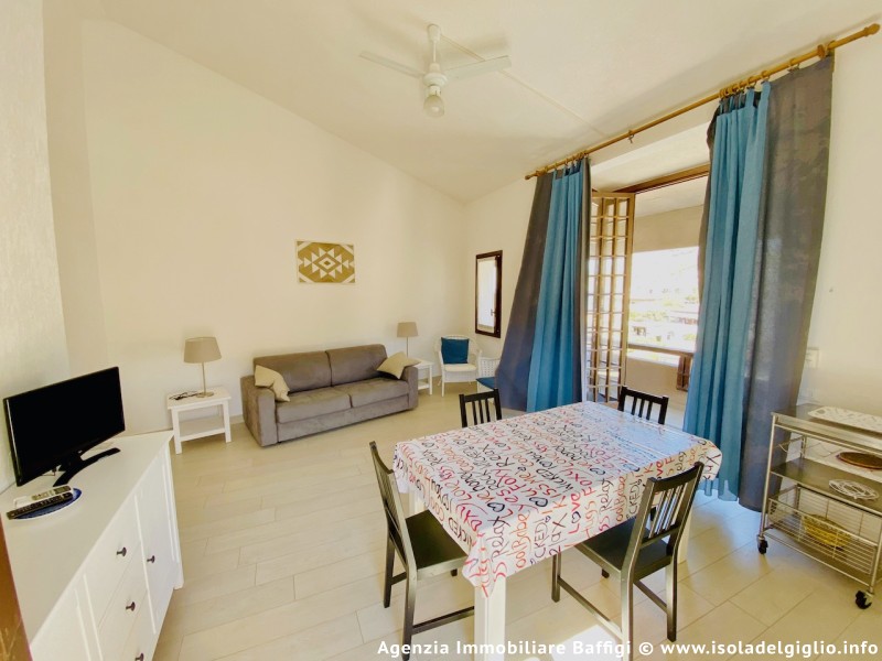 rent-gallery.alt_base