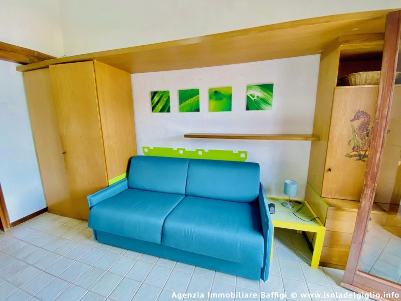 rent-gallery.alt_base