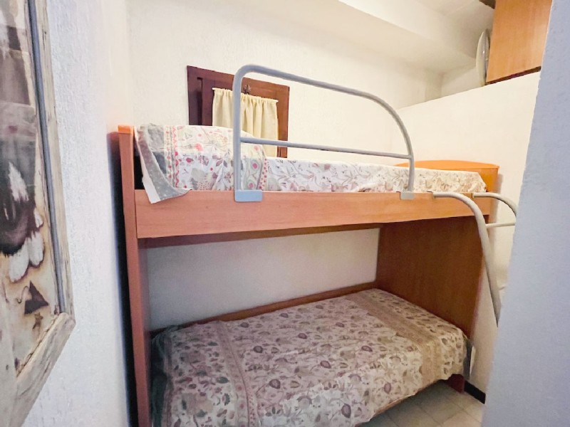 rent-gallery.alt_base