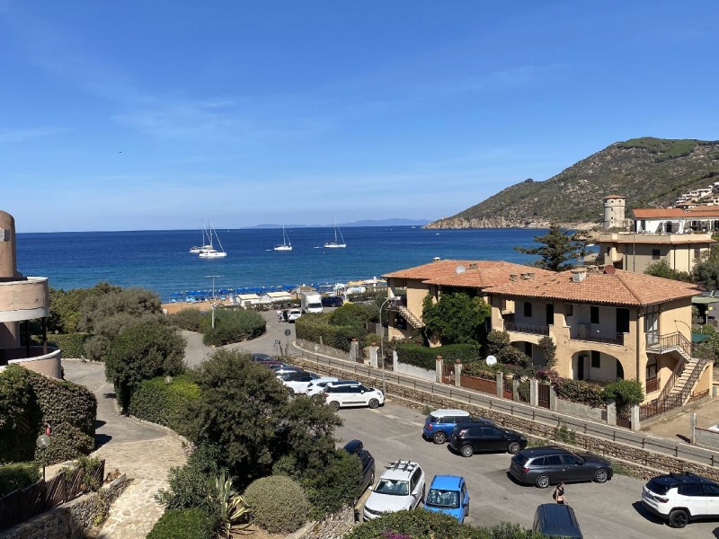 rent-gallery.alt_base