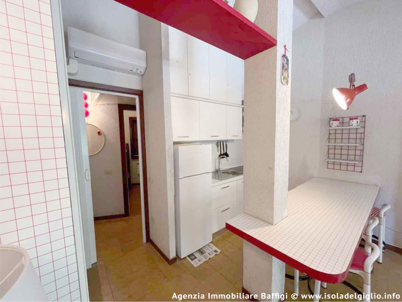 rent-gallery.alt_base