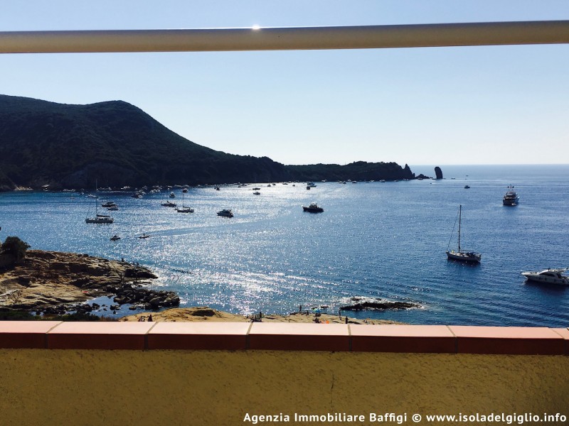 rent-gallery.alt_base