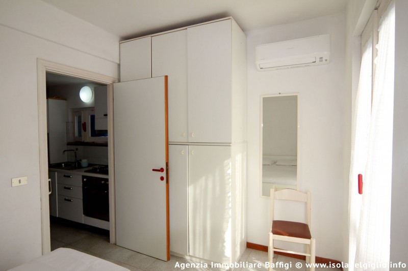 rent-gallery.alt_base