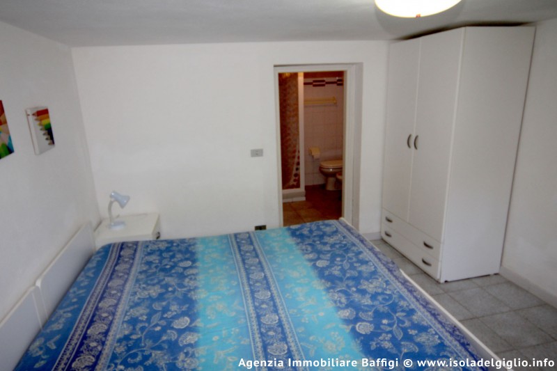 rent-gallery.alt_base