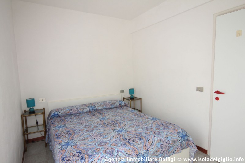 rent-gallery.alt_base