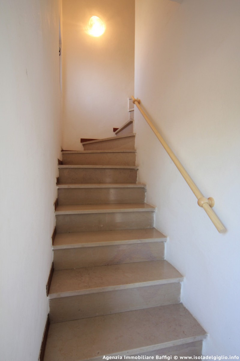 rent-gallery.alt_base