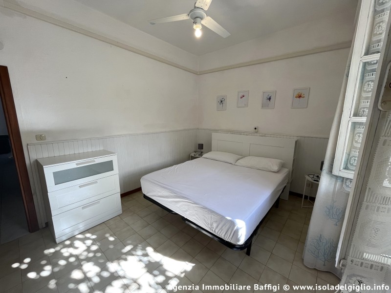 rent-gallery.alt_base