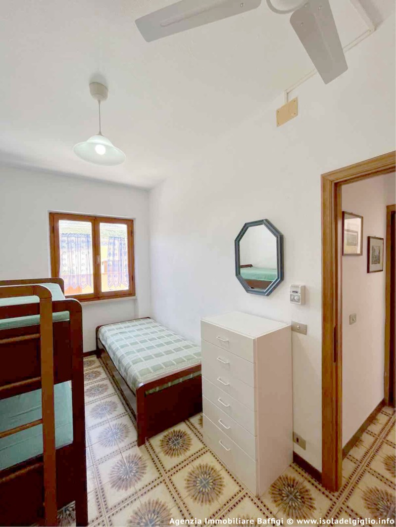 rent-gallery.alt_base