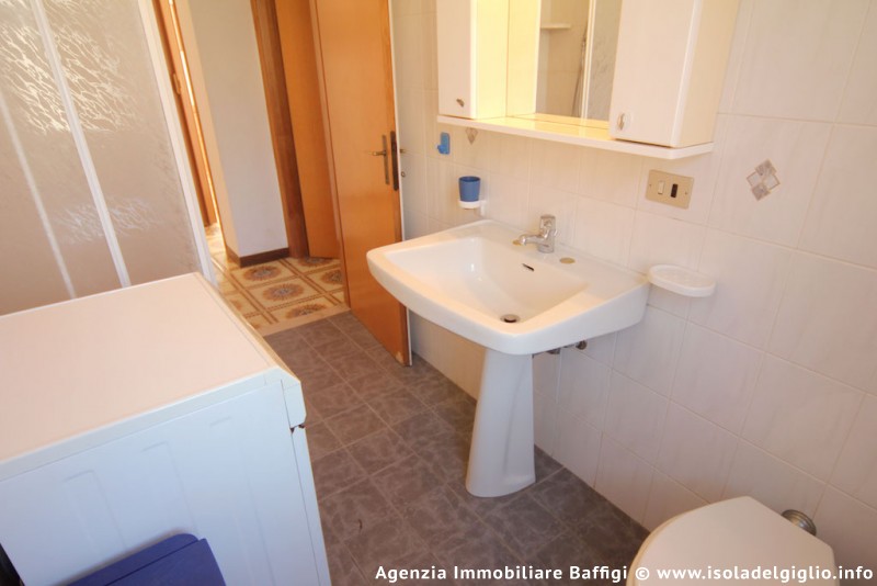 rent-gallery.alt_base