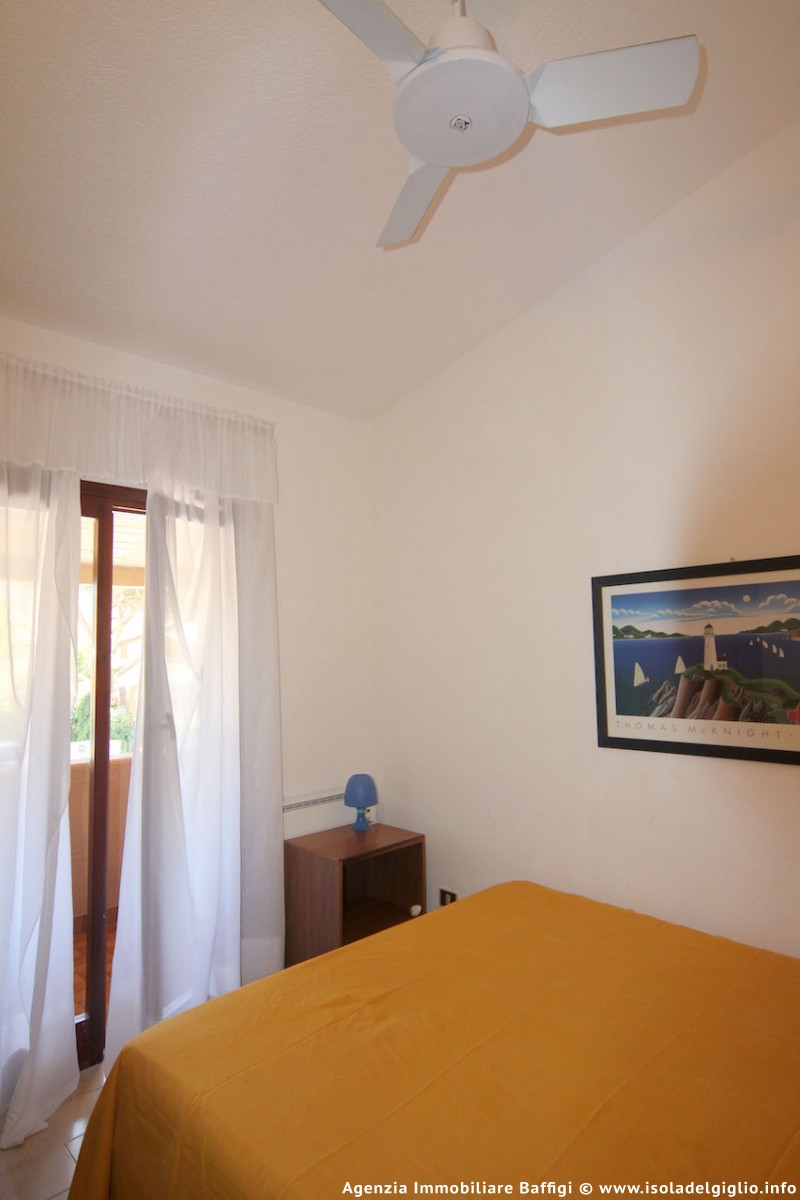 rent-gallery.alt_base