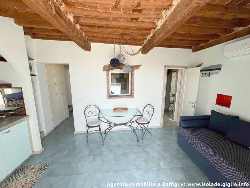 rent-gallery.alt_base