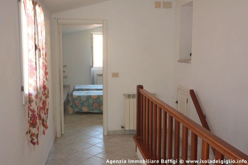 rent-gallery.alt_base