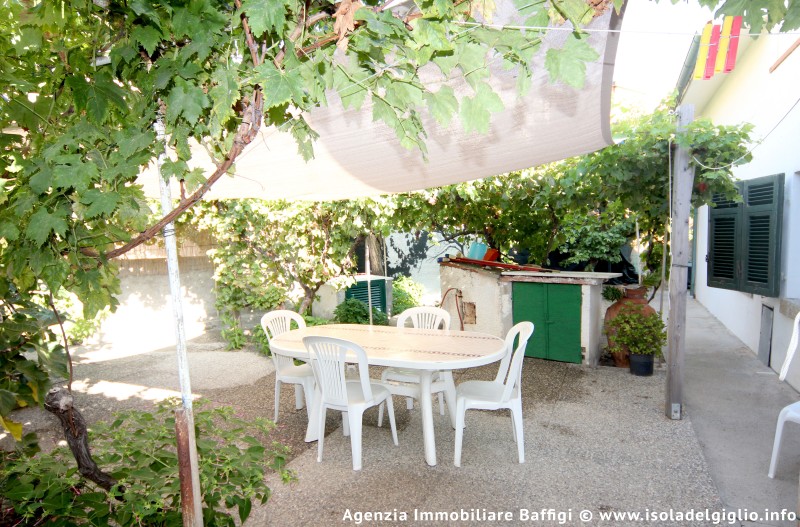 rent-gallery.alt_base