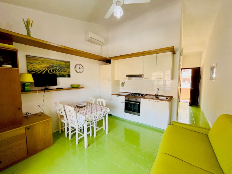 rent-gallery.alt_base