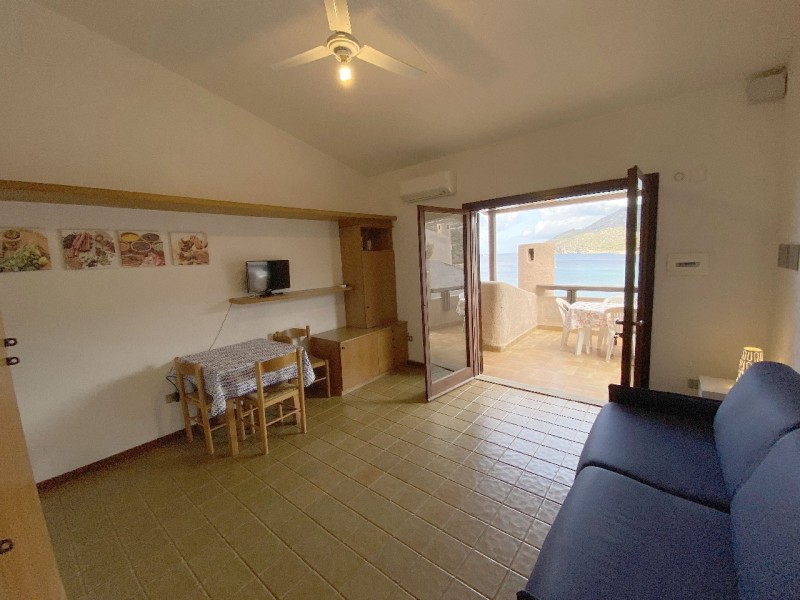 rent-gallery.alt_base