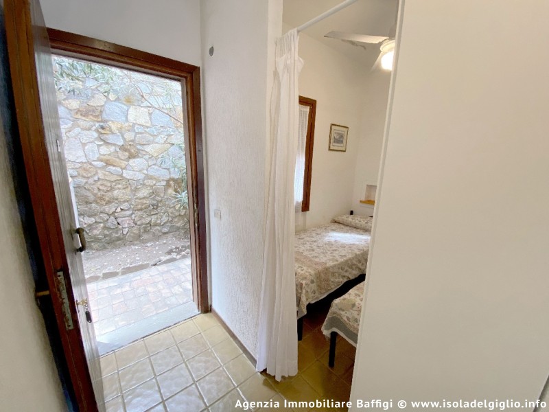 rent-gallery.alt_base