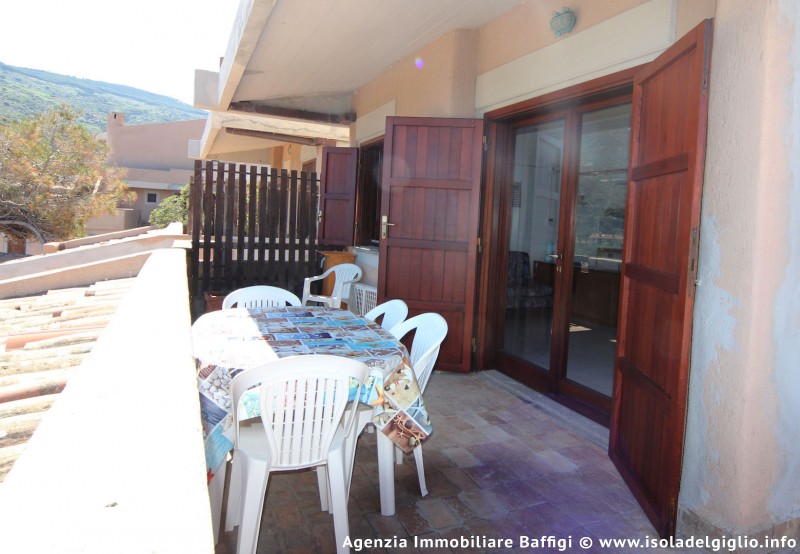 rent-gallery.alt_base