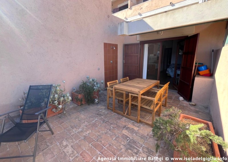 rent-gallery.alt_base