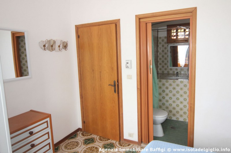 rent-gallery.alt_base