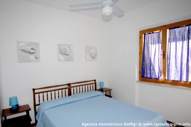 rent-gallery.alt_base