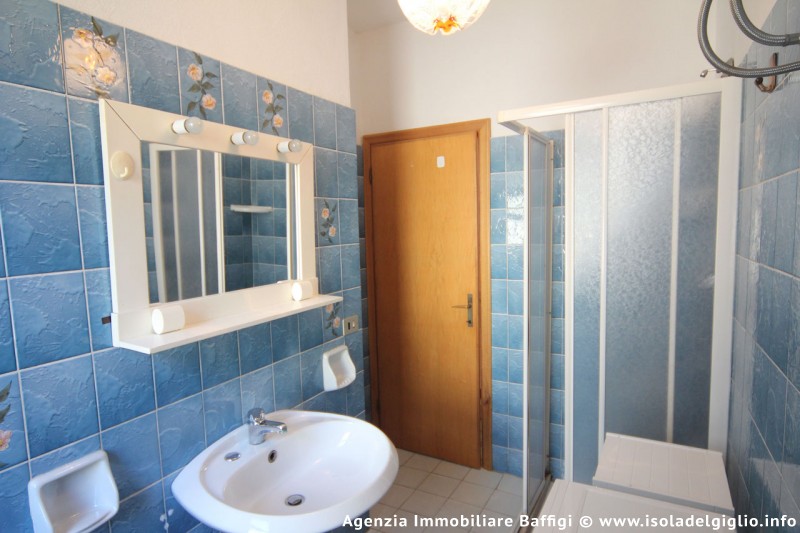 rent-gallery.alt_base