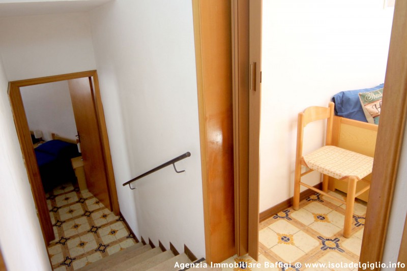 rent-gallery.alt_base