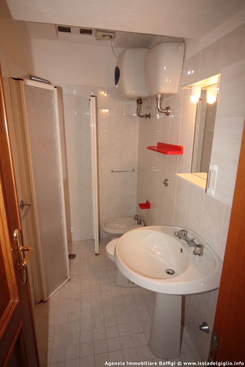 rent-gallery.alt_base