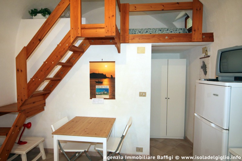 rent-gallery.alt_base