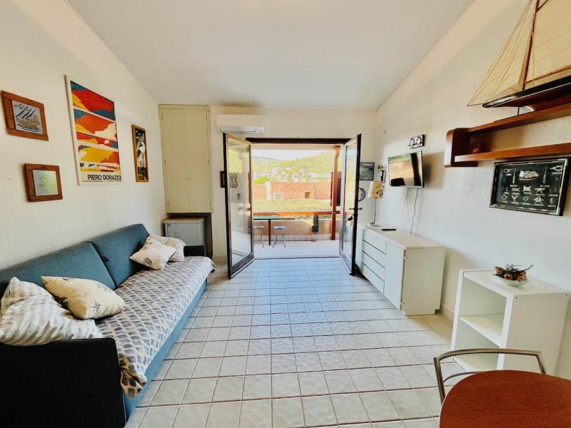 rent-gallery.alt_base