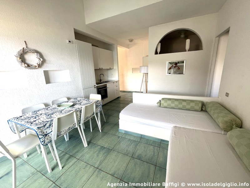 rent-gallery.alt_base