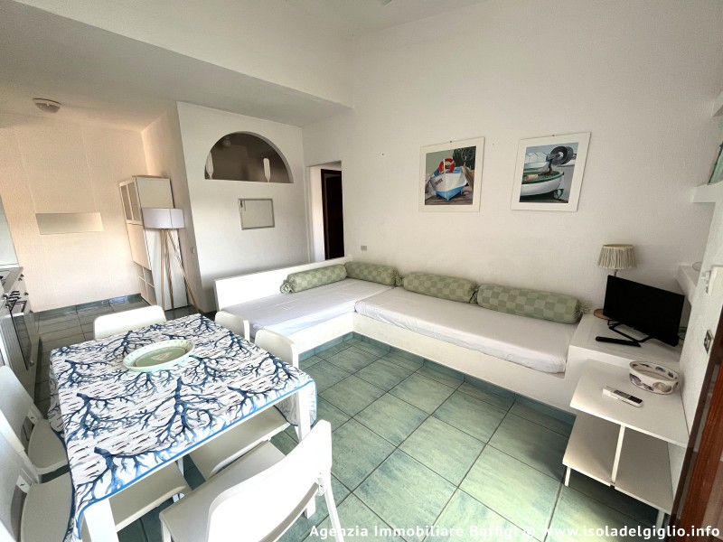 rent-gallery.alt_base