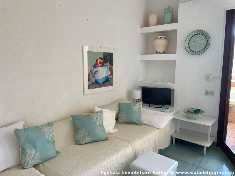 rent-gallery.alt_base