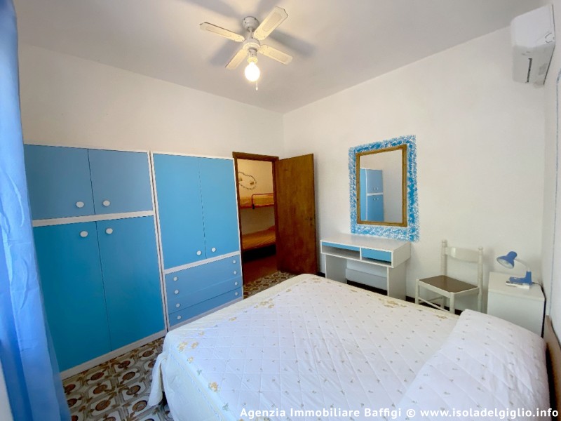 rent-gallery.alt_base