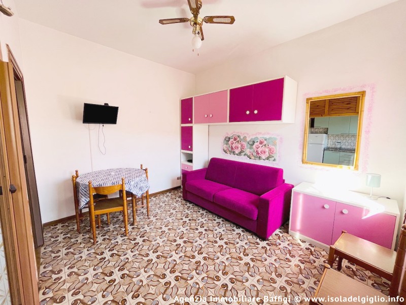 rent-gallery.alt_base