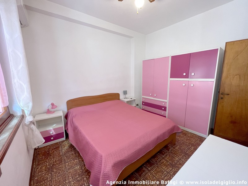 rent-gallery.alt_base