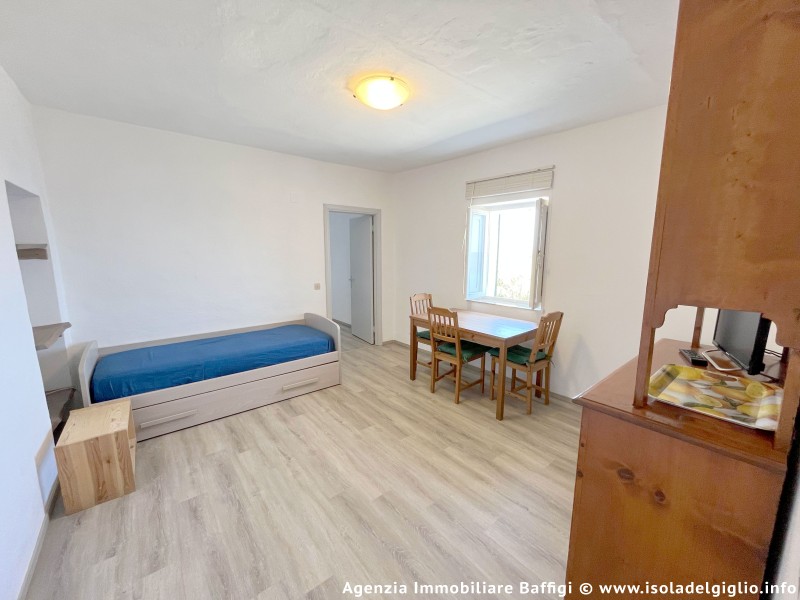 rent-gallery.alt_base