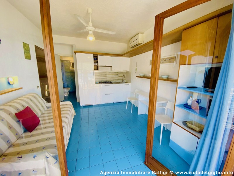 rent-gallery.alt_base