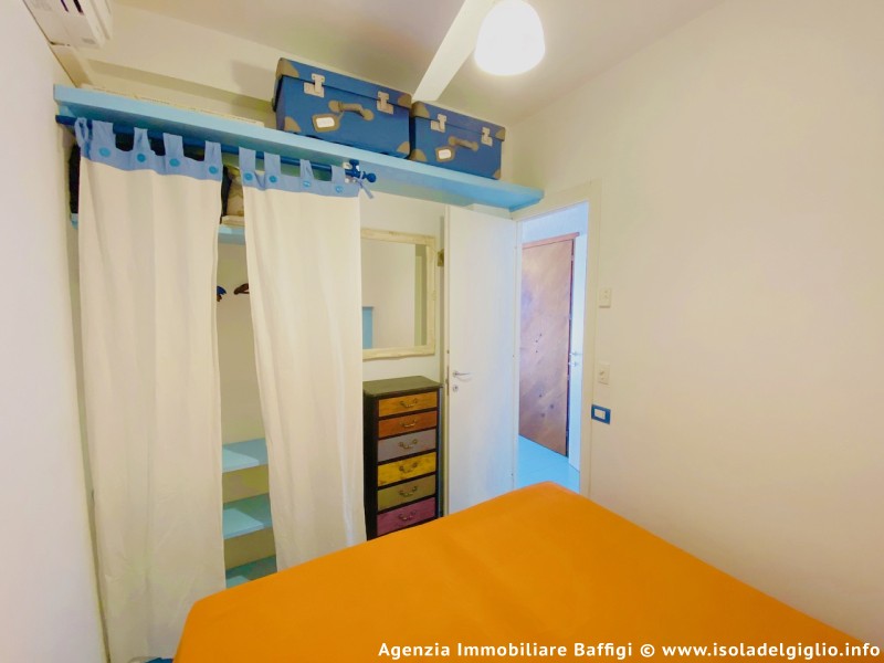 rent-gallery.alt_base