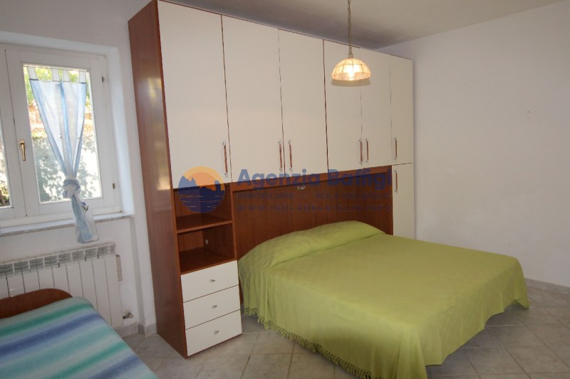 rent-gallery.alt_base